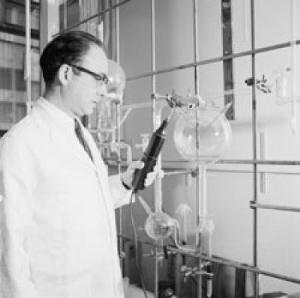 Stanley Miller in Lab